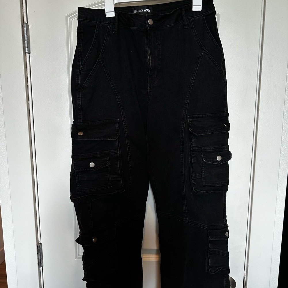 Black Cargo Jeans